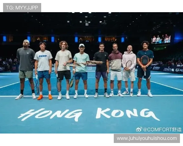 新赛季网球赛场群星闪耀年轻力量与老将对抗成焦点热议不断全场瞩目