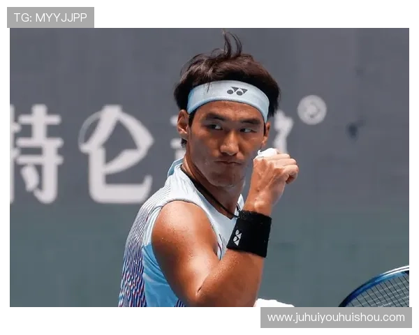 网球大师赛新星崛起 本土选手首次闯入决赛引爆全场关注