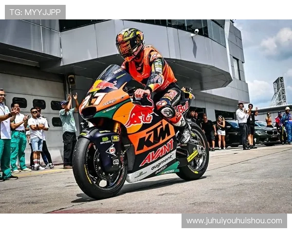 MotoGP赛季激烈角逐 各车队新星崛起挑战老将统治地位