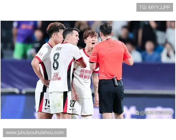 中国足球迎来新征程，主帅引援阵容变动备战世界杯预选赛