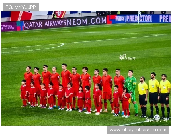 国足世预赛迎关键战新帅战术调整引发球迷热议前景成焦点与媒体关注