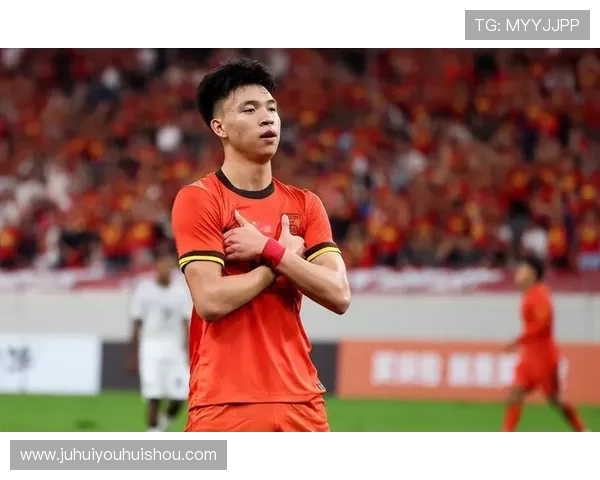 新赛季足球联赛全面开战豪门争锋新星崛起引发球迷热议全国高度关注