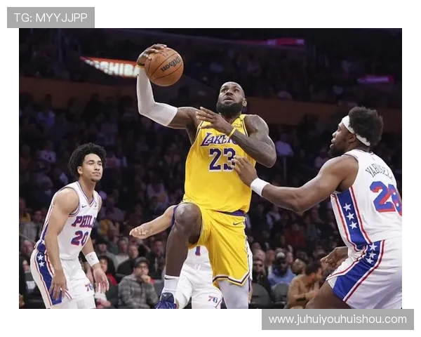 詹姆斯突破历史纪录助湖人迎来关键胜利，浓眉强势表现助攻全场